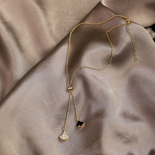 Trendy Minimalist Choker Necklace for Women 2020