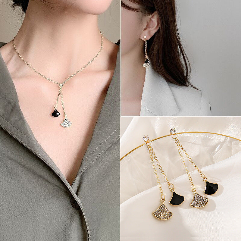 Trendy Minimalist Choker Necklace for Women 2020