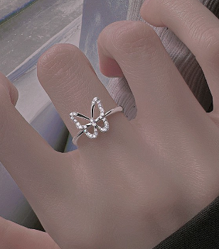 Chic Simple Elegance Women's Ring
