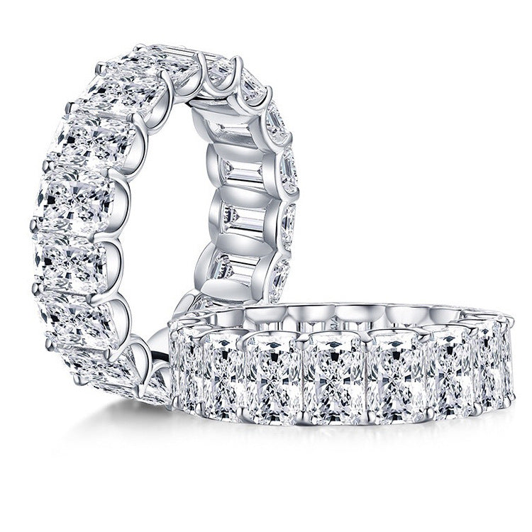 Sterling Silver Ring with High Carbon Diamond Simulant