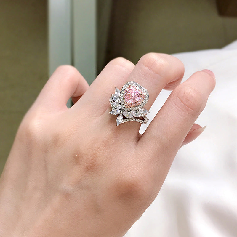 Heart-Shaped High Carbon Diamond Ring for Women