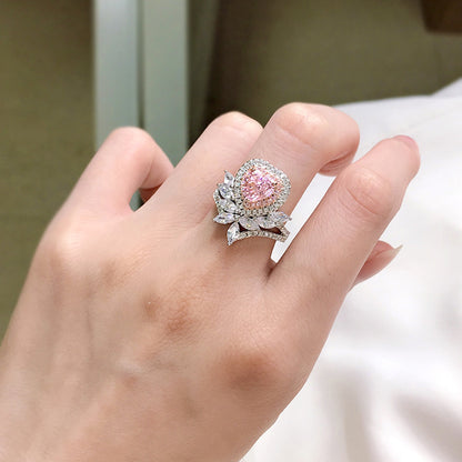Heart-Shaped High Carbon Diamond Ring for Women