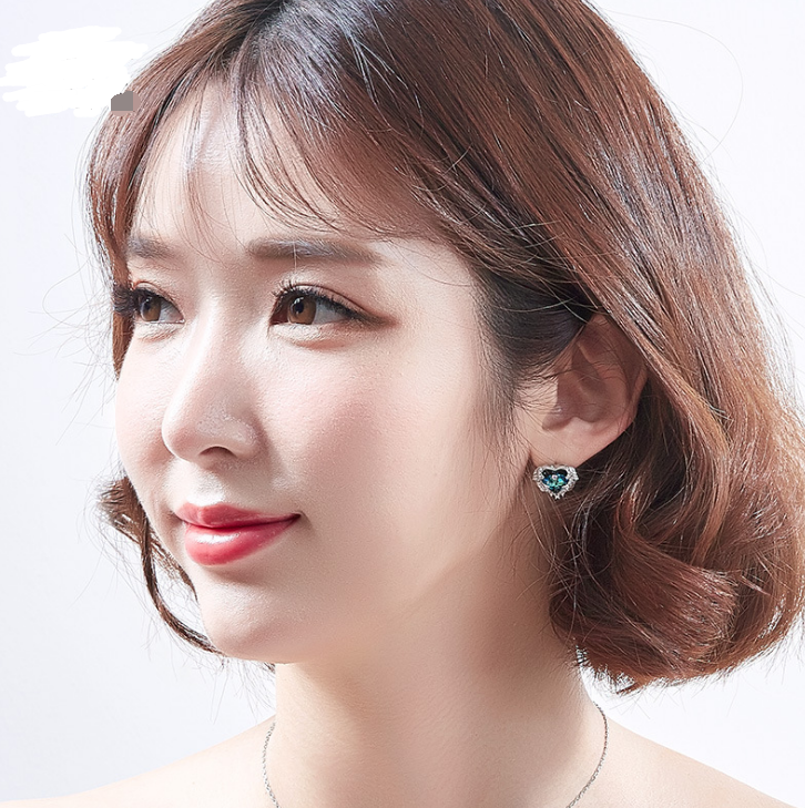 Angel Wings Swarovski Crystal Earrings (Ocean Heart)